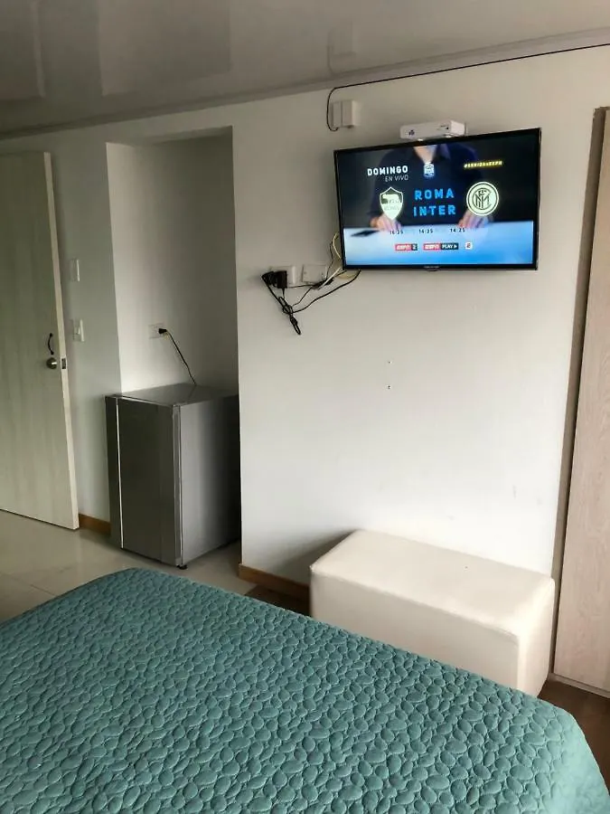 Aparta estudio en norte Bogotá Colombia